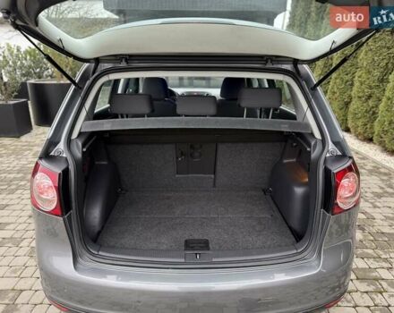 Серый Фольксваген Гольф Плюс, объемом двигателя 1.4 л и пробегом 155 тыс. км за 5700 $, фото 83 на Automoto.ua