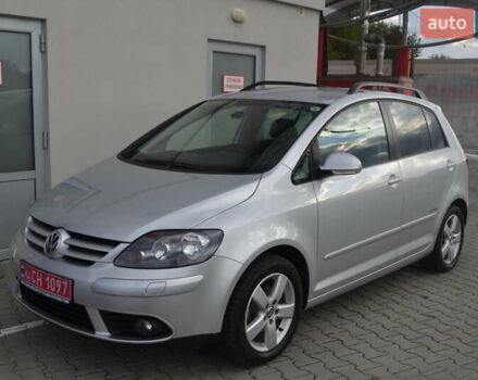 Сірий Фольксваген Golf Plus, об'ємом двигуна 1.6 л та пробігом 160 тис. км за 7999 $, фото 3 на Automoto.ua