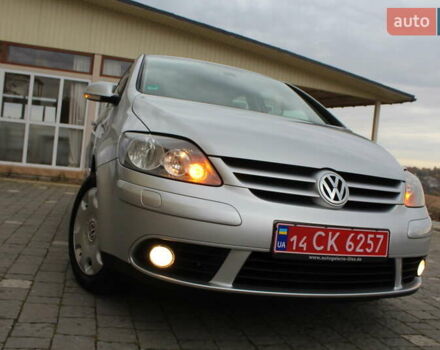 Фольксваген Гольф Плюс 2008 в Трускавце на Automoto.ua Серый Фольксваген Гольф Плюс, объемом двигателя 1.6 л и пробегом 195 тыс. км за 6790 $, фото 8 на Automoto.ua