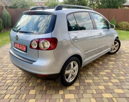 Серый Фольксваген Гольф Плюс, объемом двигателя 1.4 л и пробегом 199 тыс. км за 7400 $, фото 2 на Automoto.ua