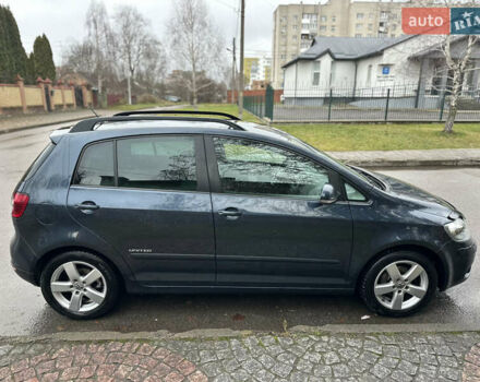 Серый Фольксваген Гольф Плюс, объемом двигателя 1.6 л и пробегом 165 тыс. км за 6850 $, фото 4 на Automoto.ua