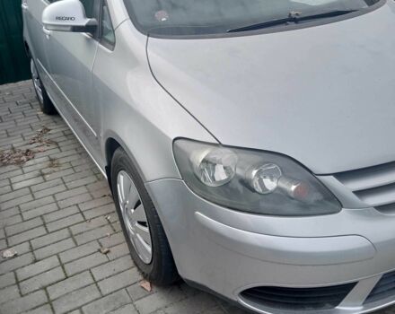 Серый Фольксваген Гольф Плюс, объемом двигателя 1.4 л и пробегом 261 тыс. км за 5900 $, фото 10 на Automoto.ua