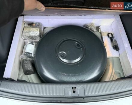 Серый Фольксваген Гольф Плюс, объемом двигателя 1.6 л и пробегом 189 тыс. км за 8400 $, фото 30 на Automoto.ua