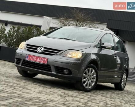 Серый Фольксваген Гольф Плюс, объемом двигателя 1.4 л и пробегом 155 тыс. км за 5700 $, фото 14 на Automoto.ua