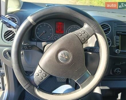 Серый Фольксваген Гольф Плюс, объемом двигателя 1.39 л и пробегом 164 тыс. км за 7800 $, фото 11 на Automoto.ua