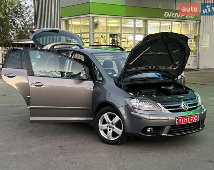 Серый Фольксваген Гольф Плюс, объемом двигателя 0 л и пробегом 221 тыс. км за 6300 $, фото 70 на Automoto.ua