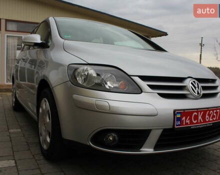 Фольксваген Гольф Плюс 2008 в Трускавце на Automoto.ua Серый Фольксваген Гольф Плюс, объемом двигателя 1.6 л и пробегом 195 тыс. км за 6790 $, фото 53 на Automoto.ua