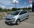 Серый Фольксваген Гольф Плюс, объемом двигателя 1.9 л и пробегом 202 тыс. км за 6600 $, фото 2 на Automoto.ua