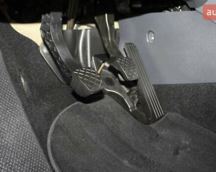 Серый Фольксваген Гольф Плюс, объемом двигателя 1.6 л и пробегом 210 тыс. км за 7500 $, фото 18 на Automoto.ua