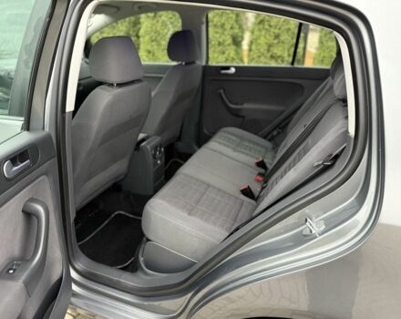 Серый Фольксваген Гольф Плюс, объемом двигателя 1.4 л и пробегом 155 тыс. км за 5700 $, фото 20 на Automoto.ua