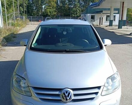 Серый Фольксваген Гольф Плюс, объемом двигателя 1.39 л и пробегом 164 тыс. км за 7800 $, фото 8 на Automoto.ua
