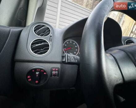 Сірий Фольксваген Golf Plus, об'ємом двигуна 1.6 л та пробігом 163 тис. км за 7499 $, фото 28 на Automoto.ua