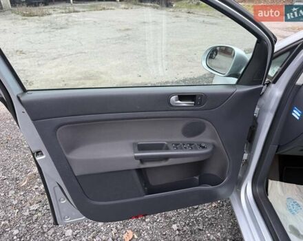 Серый Фольксваген Гольф Плюс, объемом двигателя 1.6 л и пробегом 189 тыс. км за 8400 $, фото 19 на Automoto.ua