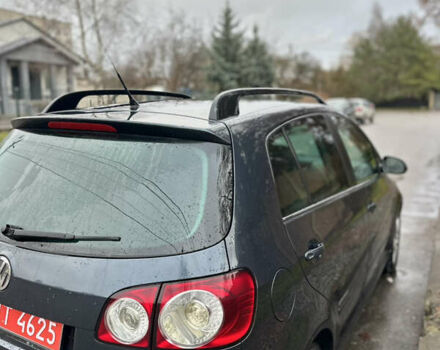 Серый Фольксваген Гольф Плюс, объемом двигателя 1.6 л и пробегом 165 тыс. км за 6850 $, фото 3 на Automoto.ua