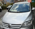 Серый Фольксваген Гольф Плюс, объемом двигателя 0 л и пробегом 200 тыс. км за 4999 $, фото 3 на Automoto.ua