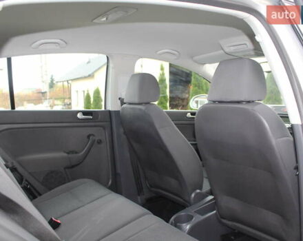 Фольксваген Гольф Плюс 2008 в Трускавце на Automoto.ua Серый Фольксваген Гольф Плюс, объемом двигателя 1.6 л и пробегом 195 тыс. км за 6790 $, фото 90 на Automoto.ua