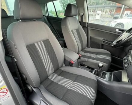 Сірий Фольксваген Golf Plus, об'ємом двигуна 1.4 л та пробігом 196 тис. км за 4850 $, фото 5 на Automoto.ua