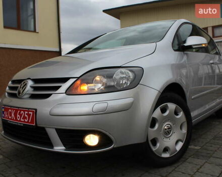 Фольксваген Гольф Плюс 2008 в Трускавце на Automoto.ua Серый Фольксваген Гольф Плюс, объемом двигателя 1.6 л и пробегом 195 тыс. км за 6790 $, фото 5 на Automoto.ua