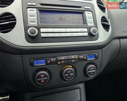 Серый Фольксваген Гольф Плюс, объемом двигателя 1.4 л и пробегом 121 тыс. км за 7400 $, фото 59 на Automoto.ua