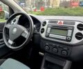Серый Фольксваген Гольф Плюс, объемом двигателя 1.4 л и пробегом 121 тыс. км за 7400 $, фото 45 на Automoto.ua