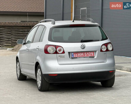 Серый Фольксваген Гольф Плюс, объемом двигателя 1.6 л и пробегом 206 тыс. км за 6200 $, фото 11 на Automoto.ua