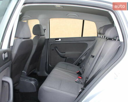 Фольксваген Гольф Плюс 2008 в Трускавце на Automoto.ua Серый Фольксваген Гольф Плюс, объемом двигателя 1.6 л и пробегом 195 тыс. км за 6790 $, фото 79 на Automoto.ua