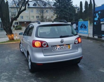 Серый Фольксваген Гольф Плюс, объемом двигателя 1.6 л и пробегом 240 тыс. км за 5999 $, фото 10 на Automoto.ua