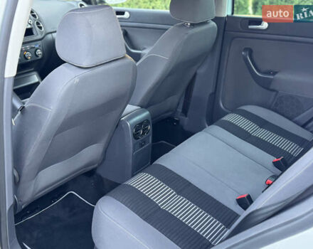 Серый Фольксваген Гольф Плюс, объемом двигателя 0 л и пробегом 166 тыс. км за 5800 $, фото 24 на Automoto.ua