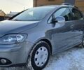 Серый Фольксваген Гольф Плюс, объемом двигателя 1.6 л и пробегом 153 тыс. км за 7150 $, фото 2 на Automoto.ua