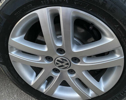 Фольксваген Гольф Плюс 2008 в Ахтырке на Automoto.ua Серый Фольксваген Гольф Плюс, объемом двигателя 1.6 л и пробегом 165 тыс. км за 6999 $, фото 16 на Automoto.ua