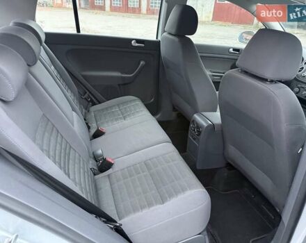 Серый Фольксваген Гольф Плюс, объемом двигателя 1.6 л и пробегом 189 тыс. км за 8400 $, фото 32 на Automoto.ua