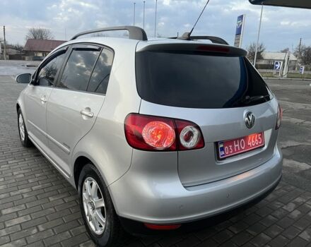 Сірий Фольксваген Golf Plus, об'ємом двигуна 1.4 л та пробігом 245 тис. км за 7300 $, фото 2 на Automoto.ua