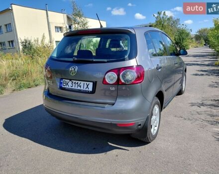 Сірий Фольксваген Golf Plus, об'ємом двигуна 1.6 л та пробігом 250 тис. км за 7400 $, фото 26 на Automoto.ua