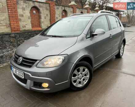 Серый Фольксваген Гольф Плюс, объемом двигателя 1.6 л и пробегом 225 тыс. км за 7399 $, фото 16 на Automoto.ua