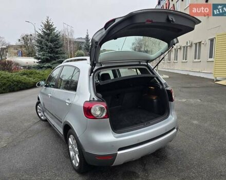 Серый Фольксваген Гольф Плюс, объемом двигателя 1.4 л и пробегом 121 тыс. км за 7400 $, фото 105 на Automoto.ua