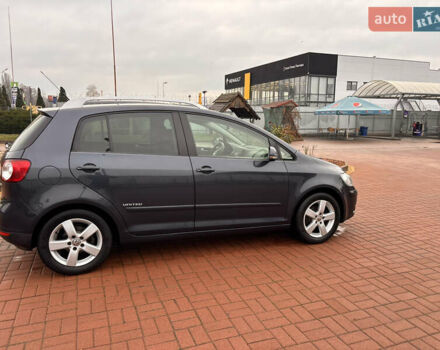 Серый Фольксваген Гольф Плюс, объемом двигателя 1.6 л и пробегом 128 тыс. км за 6700 $, фото 46 на Automoto.ua