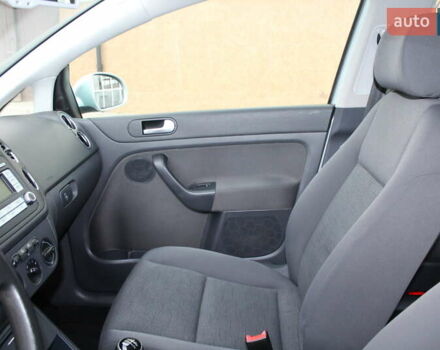 Фольксваген Гольф Плюс 2008 в Трускавце на Automoto.ua Серый Фольксваген Гольф Плюс, объемом двигателя 1.6 л и пробегом 195 тыс. км за 6790 $, фото 70 на Automoto.ua