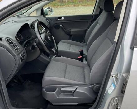 Серый Фольксваген Гольф Плюс, объемом двигателя 1.6 л и пробегом 127 тыс. км за 7550 $, фото 43 на Automoto.ua