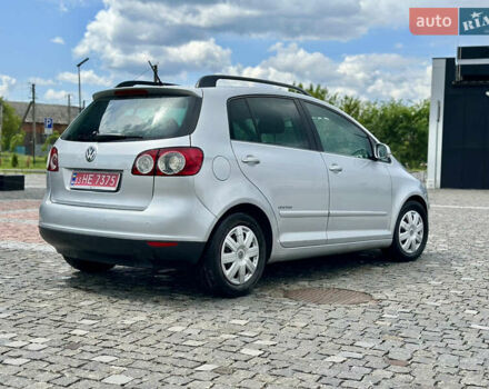 Серый Фольксваген Гольф Плюс, объемом двигателя 1.4 л и пробегом 225 тыс. км за 7550 $, фото 25 на Automoto.ua