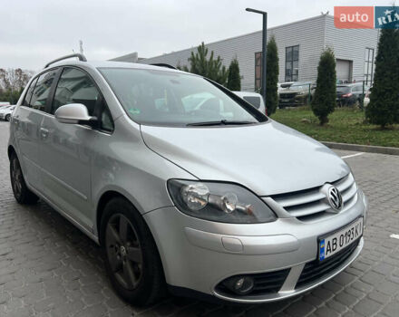 Серый Фольксваген Гольф Плюс, объемом двигателя 1.4 л и пробегом 226 тыс. км за 5400 $, фото 11 на Automoto.ua