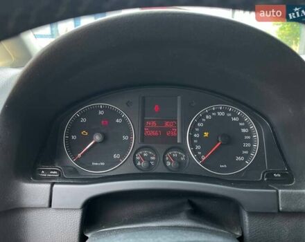 Серый Фольксваген Гольф Плюс, объемом двигателя 1.9 л и пробегом 202 тыс. км за 6600 $, фото 14 на Automoto.ua