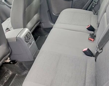 Серый Фольксваген Гольф Плюс, объемом двигателя 1.39 л и пробегом 260 тыс. км за 5900 $, фото 11 на Automoto.ua