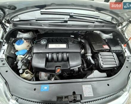 Серый Фольксваген Гольф Плюс, объемом двигателя 1.6 л и пробегом 189 тыс. км за 8400 $, фото 18 на Automoto.ua