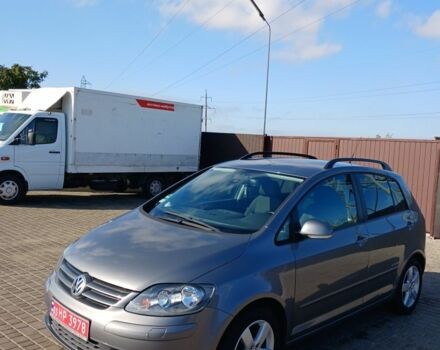 Сірий Фольксваген Golf Plus, об'ємом двигуна 1.4 л та пробігом 180 тис. км за 6995 $, фото 2 на Automoto.ua