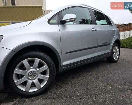 Серый Фольксваген Гольф Плюс, объемом двигателя 1.4 л и пробегом 121 тыс. км за 7400 $, фото 14 на Automoto.ua