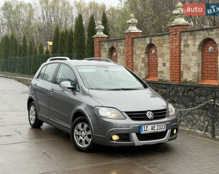 Серый Фольксваген Гольф Плюс, объемом двигателя 1.6 л и пробегом 225 тыс. км за 7399 $, фото 8 на Automoto.ua