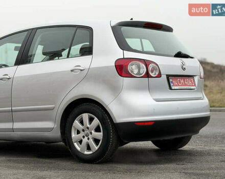 Сірий Фольксваген Golf Plus, об'ємом двигуна 1.6 л та пробігом 219 тис. км за 6499 $, фото 14 на Automoto.ua