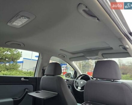 Серый Фольксваген Гольф Плюс, объемом двигателя 1.4 л и пробегом 121 тыс. км за 7400 $, фото 66 на Automoto.ua