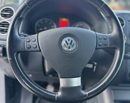 Серый Фольксваген Гольф Плюс, объемом двигателя 1.6 л и пробегом 208 тыс. км за 6490 $, фото 24 на Automoto.ua