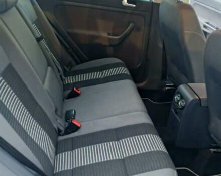 Серый Фольксваген Гольф Плюс, объемом двигателя 1.6 л и пробегом 240 тыс. км за 5999 $, фото 20 на Automoto.ua